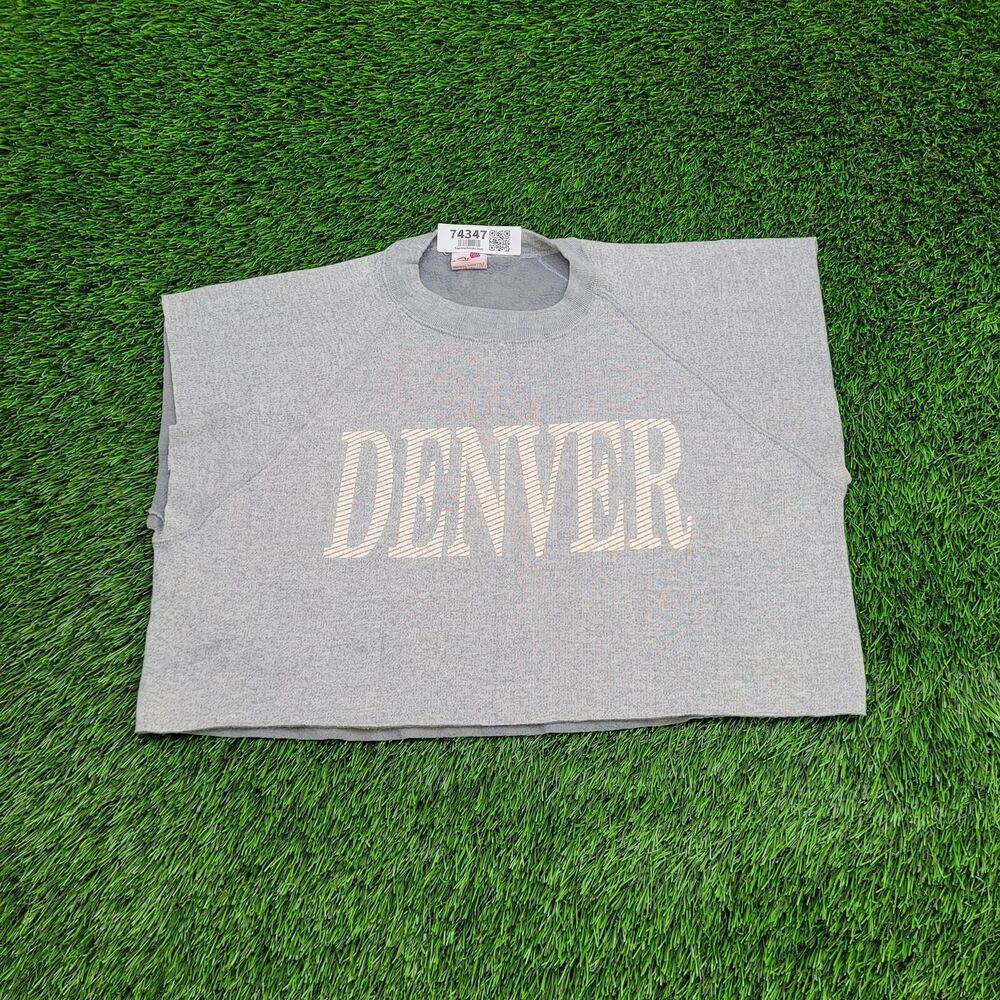 Vintage Denver Cropped Sweatshirt Womens XL 22x17 Gray